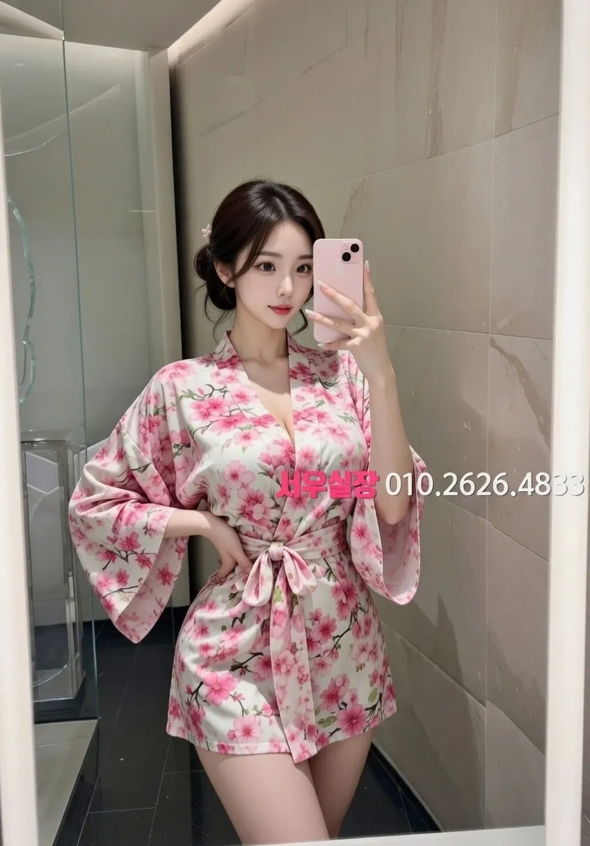 경리단길 다국적노래방 프리미엄 라인업 19번 프로필