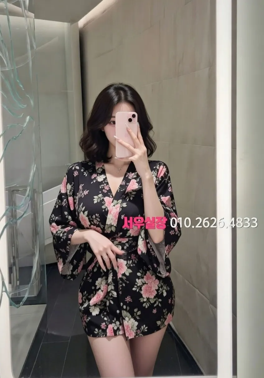 경리단길 풀살롱 프리미엄 라인업 13번 프로필