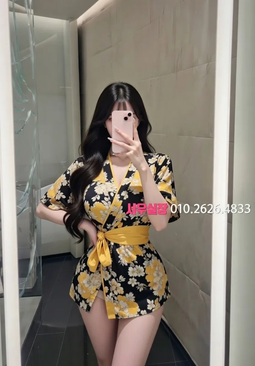 경리단길 풀싸롱 프리미엄 라인업 8번 프로필