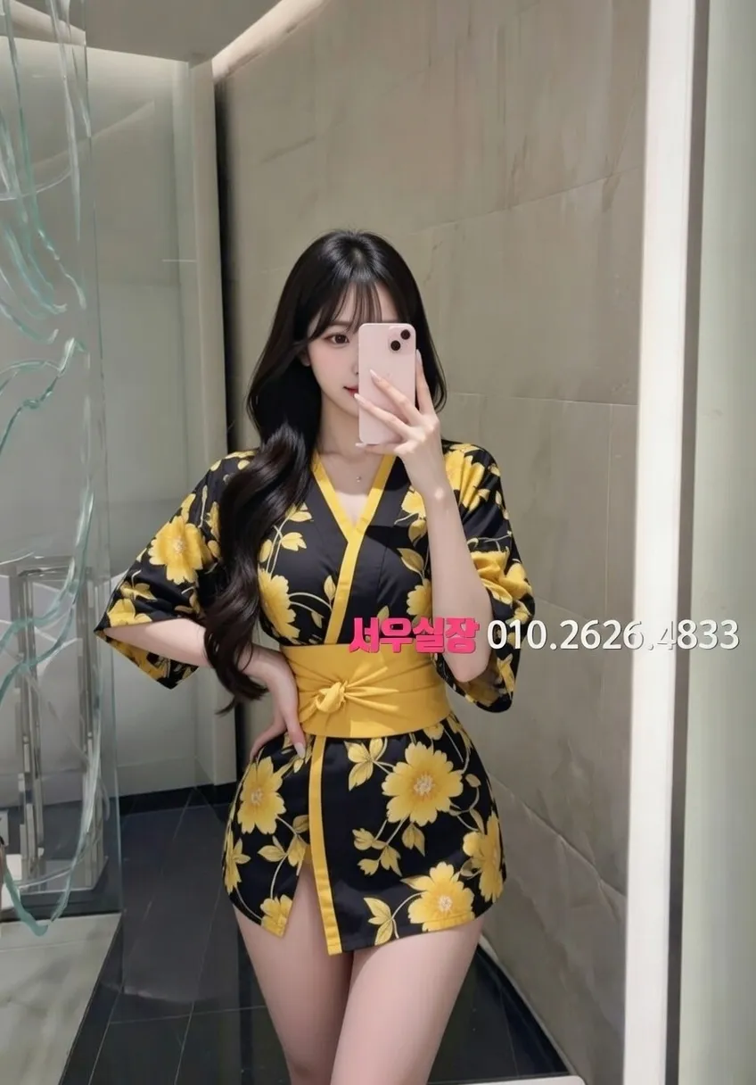 경리단길 다국적노래클럽 프리미엄 라인업 10번 프로필